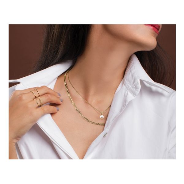 14K Gold Filled Paperclip Chain Ring  - Fits Size 6.5-7.75 Image 2 West and Company Auburn, NY