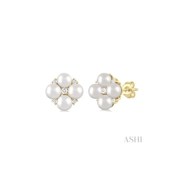 Pearl Earrings