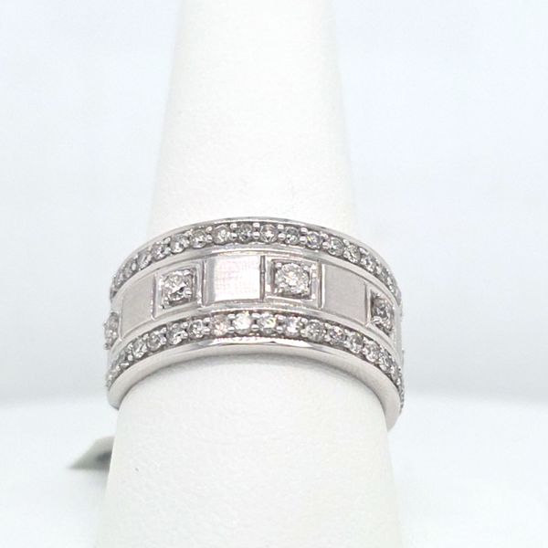 Men's Diamond Wedding Band Wiley's Diamonds & Fine Jewelry Waxahachie, TX