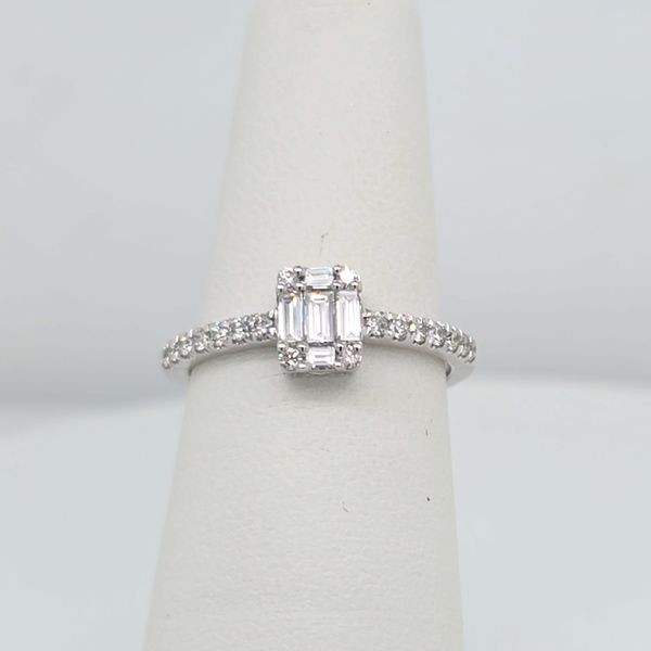 Diamond Ring Wiley's Diamonds & Fine Jewelry Waxahachie, TX