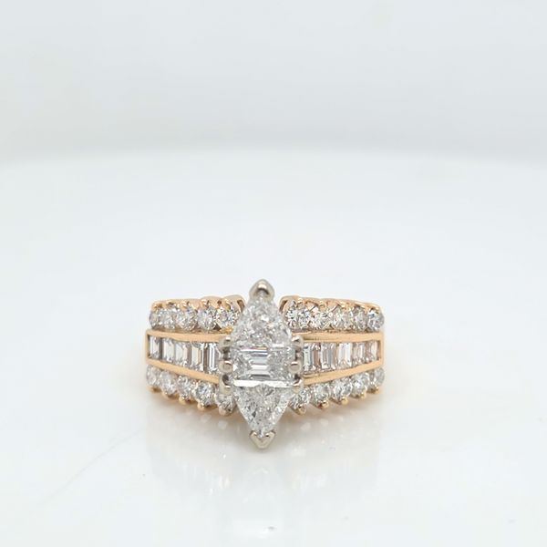 Estate Jewelry Wiley's Diamonds & Fine Jewelry Waxahachie, TX