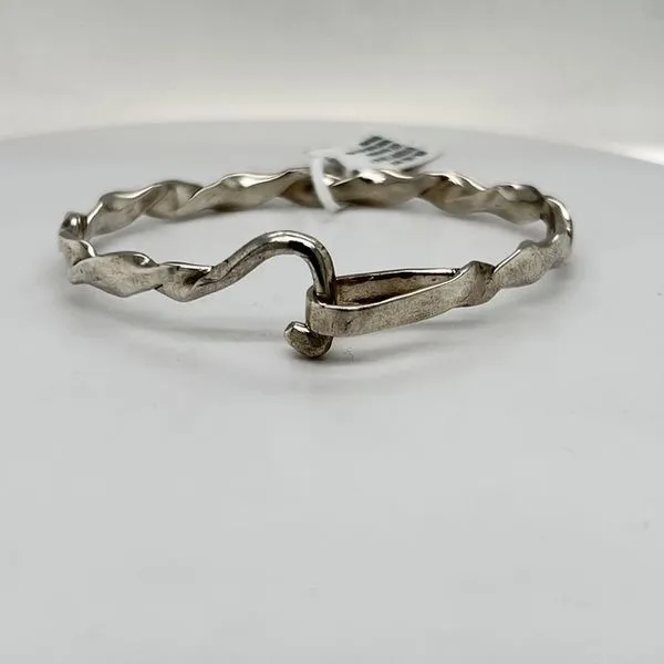 Handmade silver twist hook-and-eye bracelet William Jeffrey's, Ltd. Mechanicsville, VA
