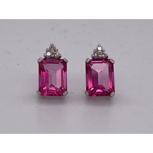 Earrings Wise Family Quality Jewelers Haddon Heights, NJ