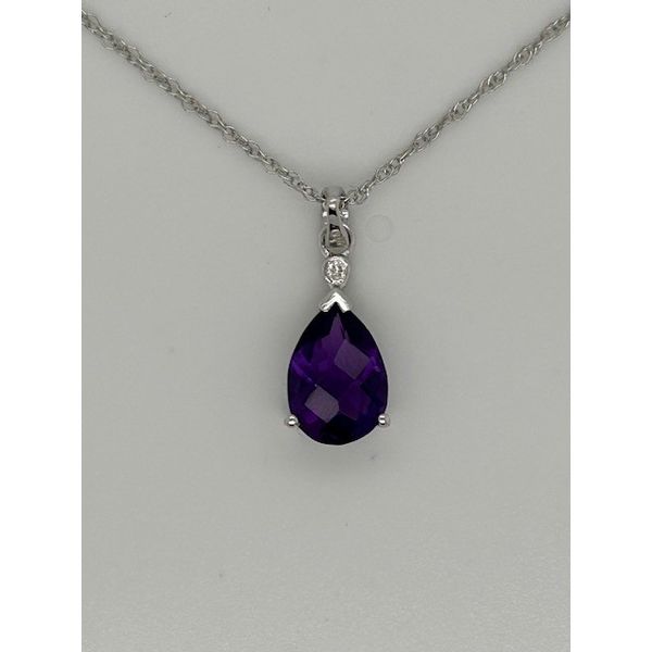 Necklace Wise Family Quality Jewelers Haddon Heights, NJ