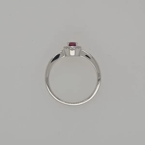 Fashion Ring Image 2 Witt's Jewelry Wayne, NE