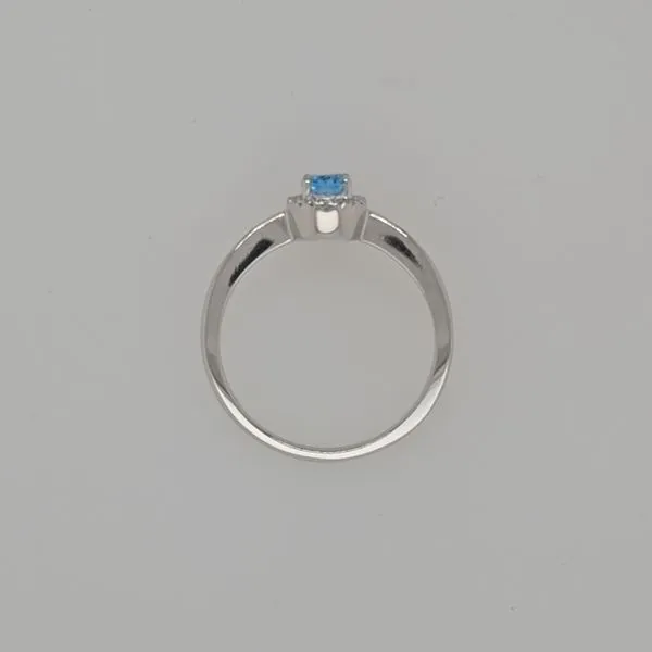 Fashion Ring Image 2 Witt's Jewelry Wayne, NE