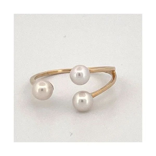 Pearl Ring Woelk's House of Diamonds Russell, KS