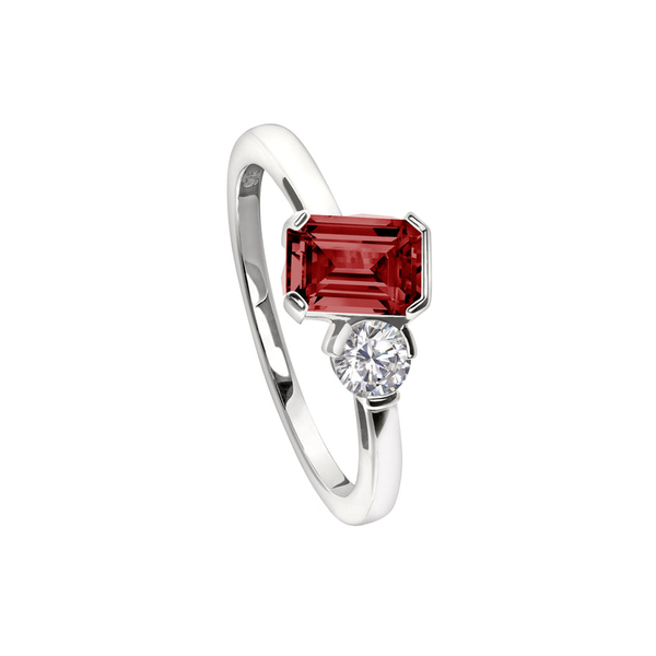 January Birthstone Ring Woelk's House of Diamonds Russell, KS