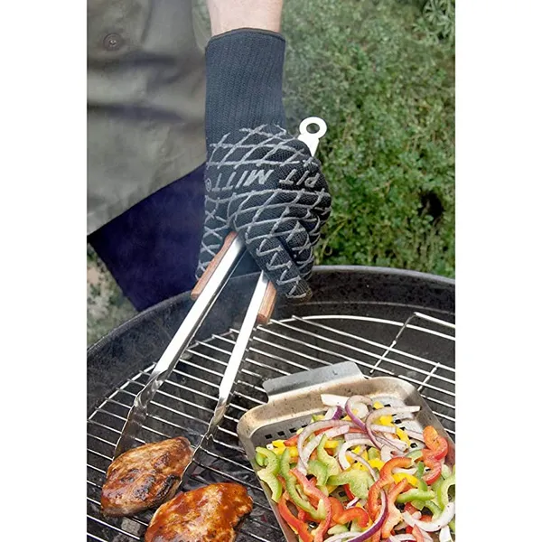BARBECUE PIT MITT