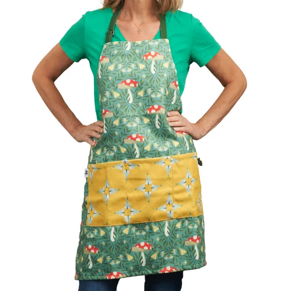 Attach and Go Apron - RJW Undergrowth Herb Woelk's House of Diamonds Russell, KS