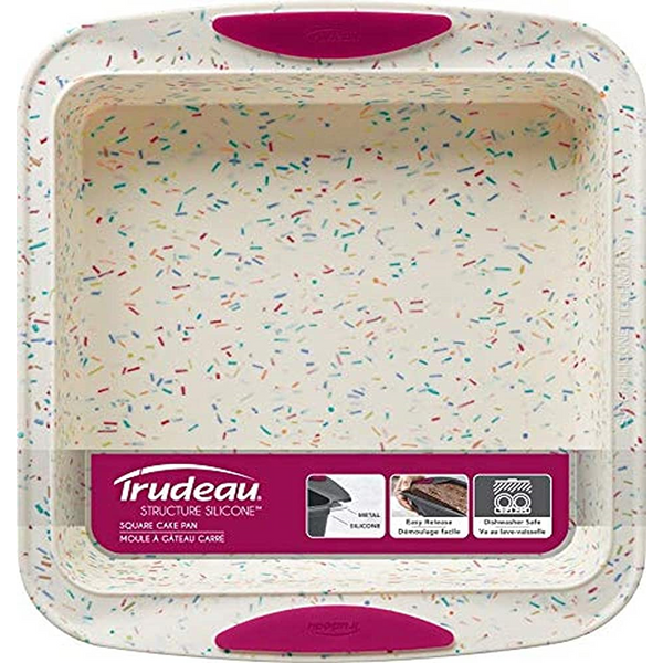 SILICONE SQUARE CAKE PAN Woelk's House of Diamonds Russell, KS