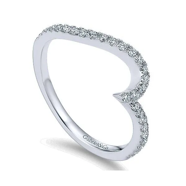 14K White Gold .30ctw Diamond Curve Band Image 3 Your Jewelry Box Altoona, PA