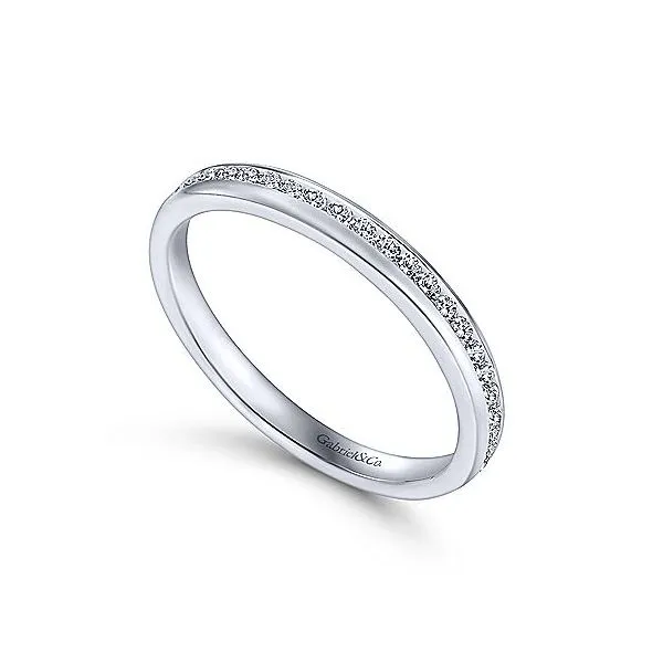 14K White Gold 1/4ctw Diamond Band Image 3 Your Jewelry Box Altoona, PA
