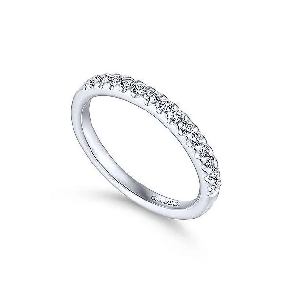 14K White Gold .26ctw Diamond Band Image 3 Your Jewelry Box Altoona, PA
