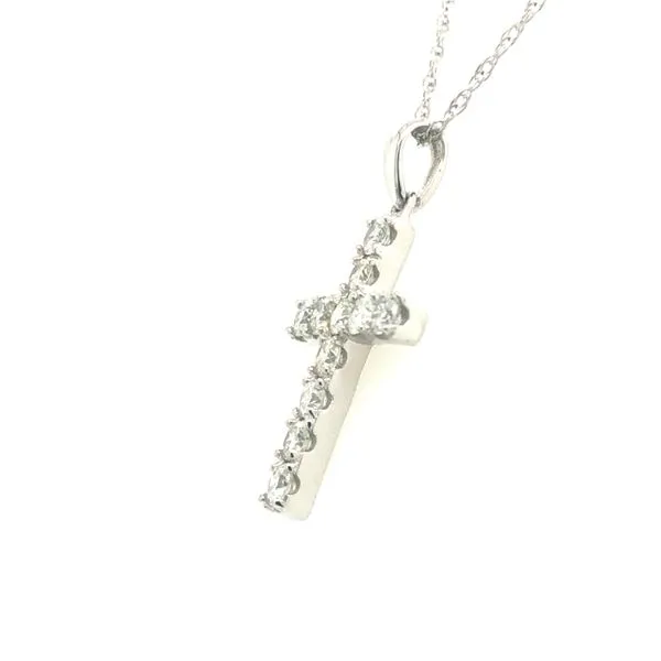 Diamond Pendant Image 3 Your Jewelry Box Altoona, PA