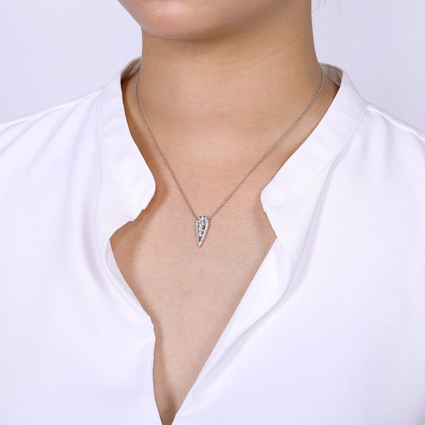 Diamond Necklace Image 3 Your Jewelry Box Altoona, PA