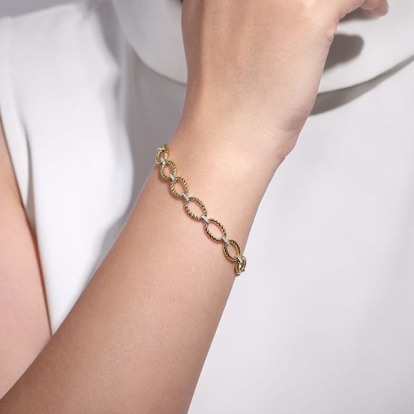 Diamond Bracelet Image 3 Your Jewelry Box Altoona, PA