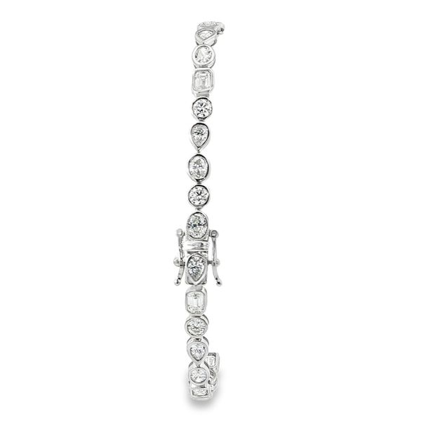LAB GROWN DIAMOND COMPLETE JEWELERY Image 3 Your Jewelry Box Altoona, PA