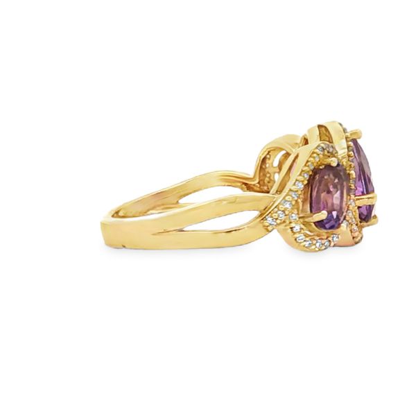 Gemstone Ring Image 4 Your Jewelry Box Altoona, PA