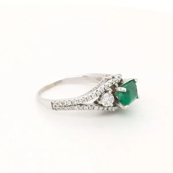 Gemstone Ring Image 3 Your Jewelry Box Altoona, PA