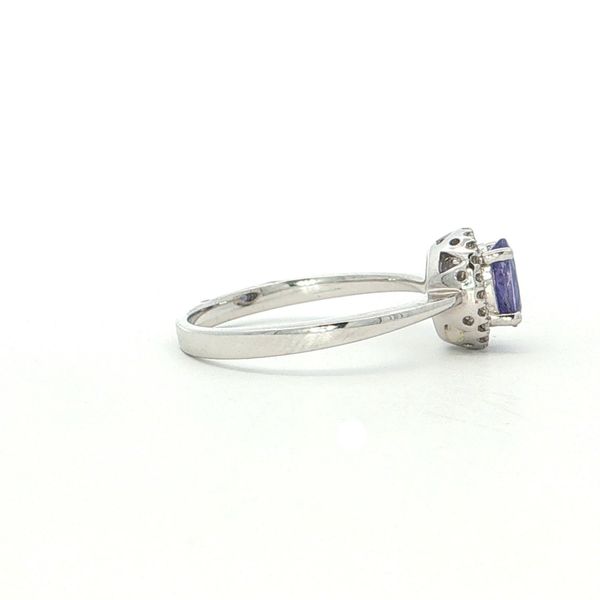 Gemstone Ring Image 4 Your Jewelry Box Altoona, PA