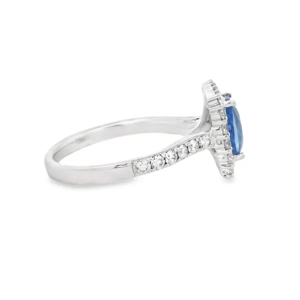 Gemstone Ring Image 4 Your Jewelry Box Altoona, PA