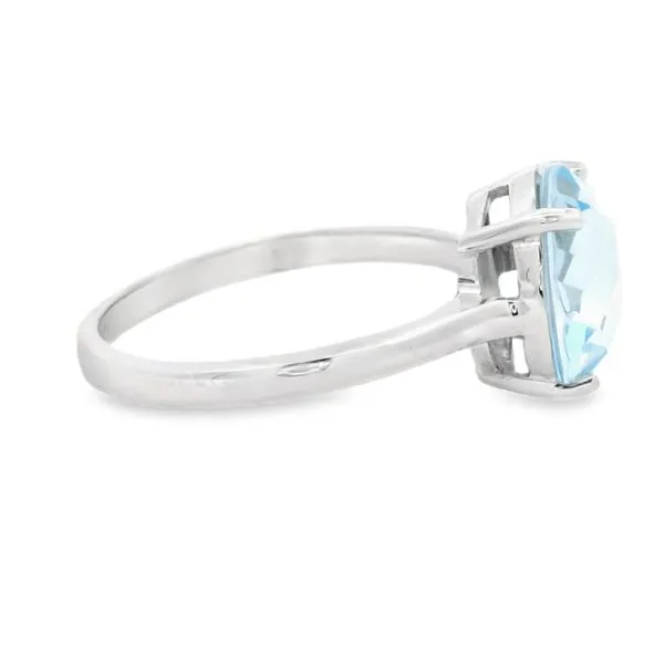 Gemstone Ring Image 4 Your Jewelry Box Altoona, PA