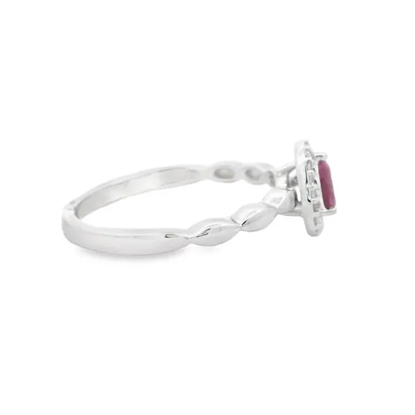 Gemstone Ring Image 4 Your Jewelry Box Altoona, PA