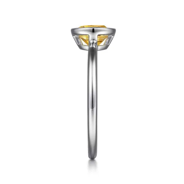 Gemstone Ring Image 4 Your Jewelry Box Altoona, PA