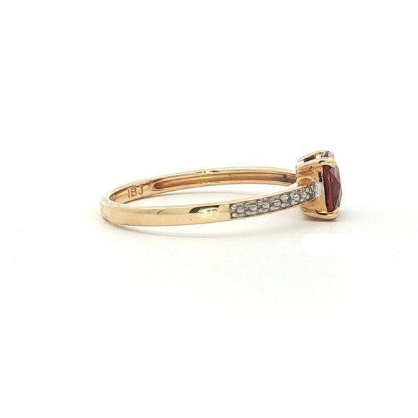 Gemstone Ring Image 4 Your Jewelry Box Altoona, PA
