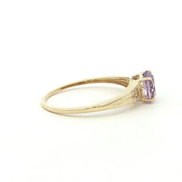 Gemstone Ring Image 4 Your Jewelry Box Altoona, PA