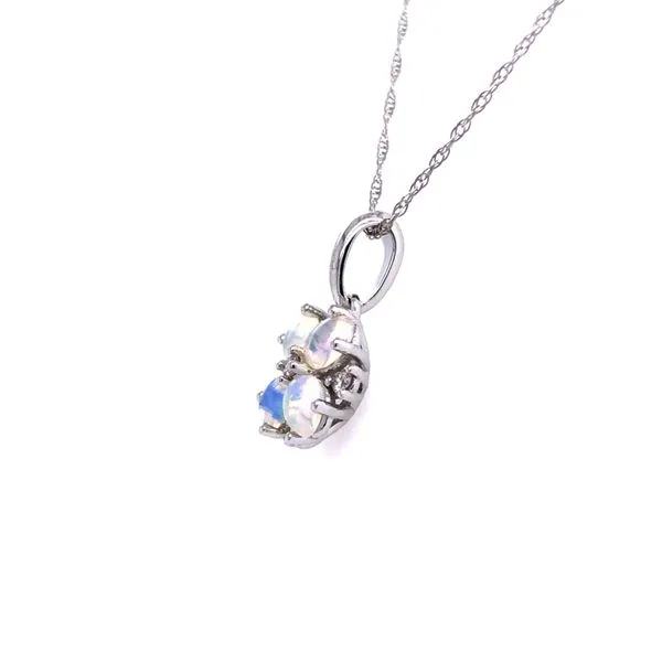Gemstone Pendant Image 3 Your Jewelry Box Altoona, PA