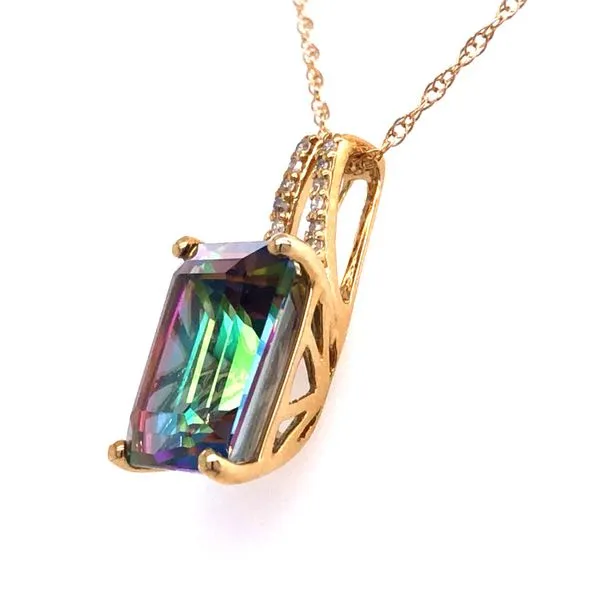 Gemstone Pendant Image 3 Your Jewelry Box Altoona, PA