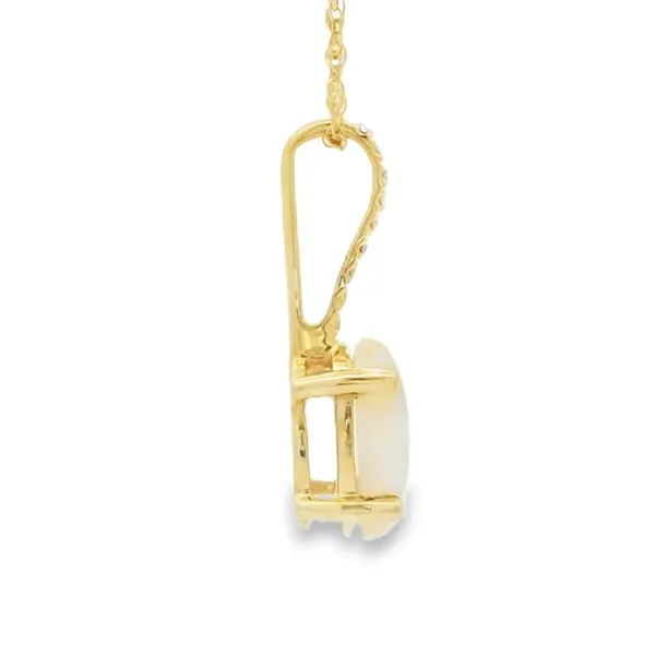 Gemstone Pendant Image 4 Your Jewelry Box Altoona, PA