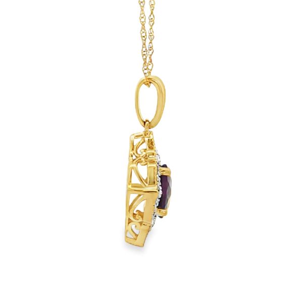 Gemstone Pendant Image 4 Your Jewelry Box Altoona, PA