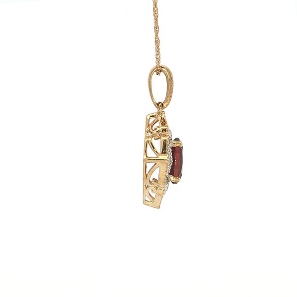 Gemstone Pendant Image 4 Your Jewelry Box Altoona, PA