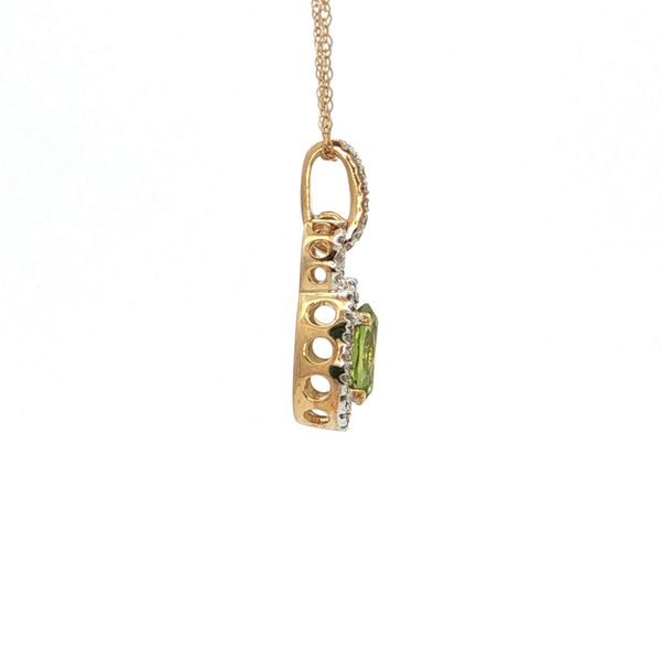 Gemstone Pendant Image 4 Your Jewelry Box Altoona, PA