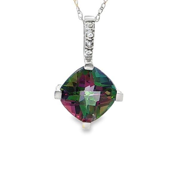 Gemstone Pendant Your Jewelry Box Altoona, PA