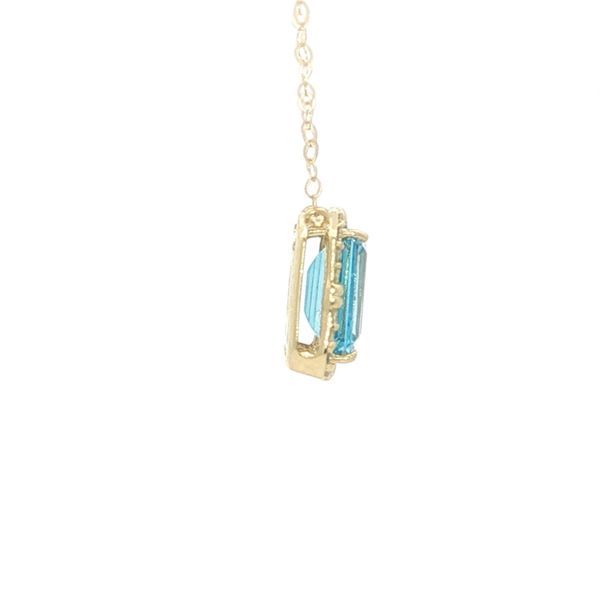 Gemstone Necklace Image 4 Your Jewelry Box Altoona, PA