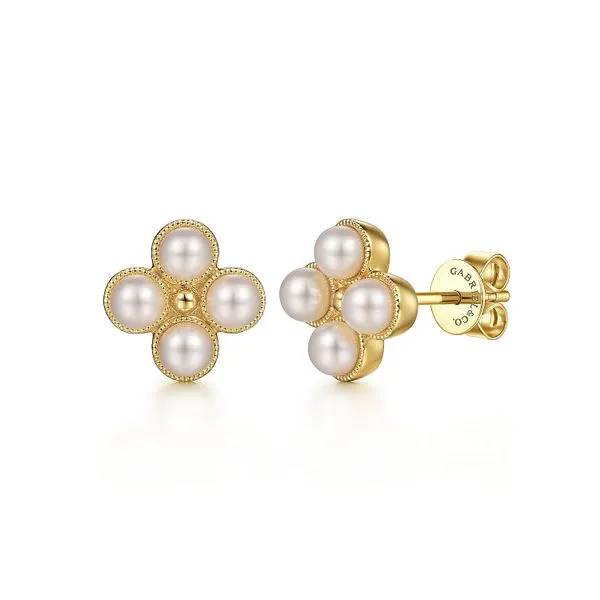 Pearl Earrings Your Jewelry Box Altoona, PA