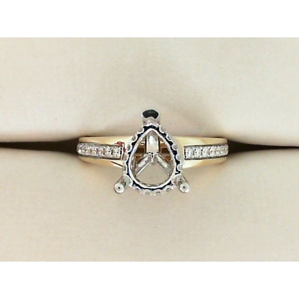 Diamond engagement ring Z's Fine Jewelry Peoria, AZ