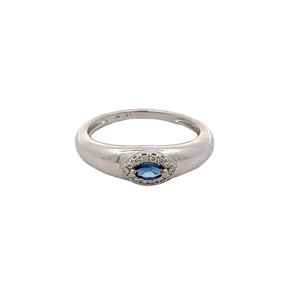 SAPPHIRE AND DIAMOND RING