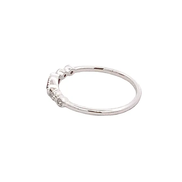 14KT WHITE GOLD GARNET & DIAMOND RING