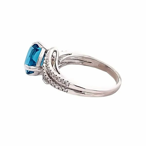 ESTATE 14KT BLUE TOPAZ AND DIAMOND RING Image 2 Z's Fine Jewelry Peoria, AZ