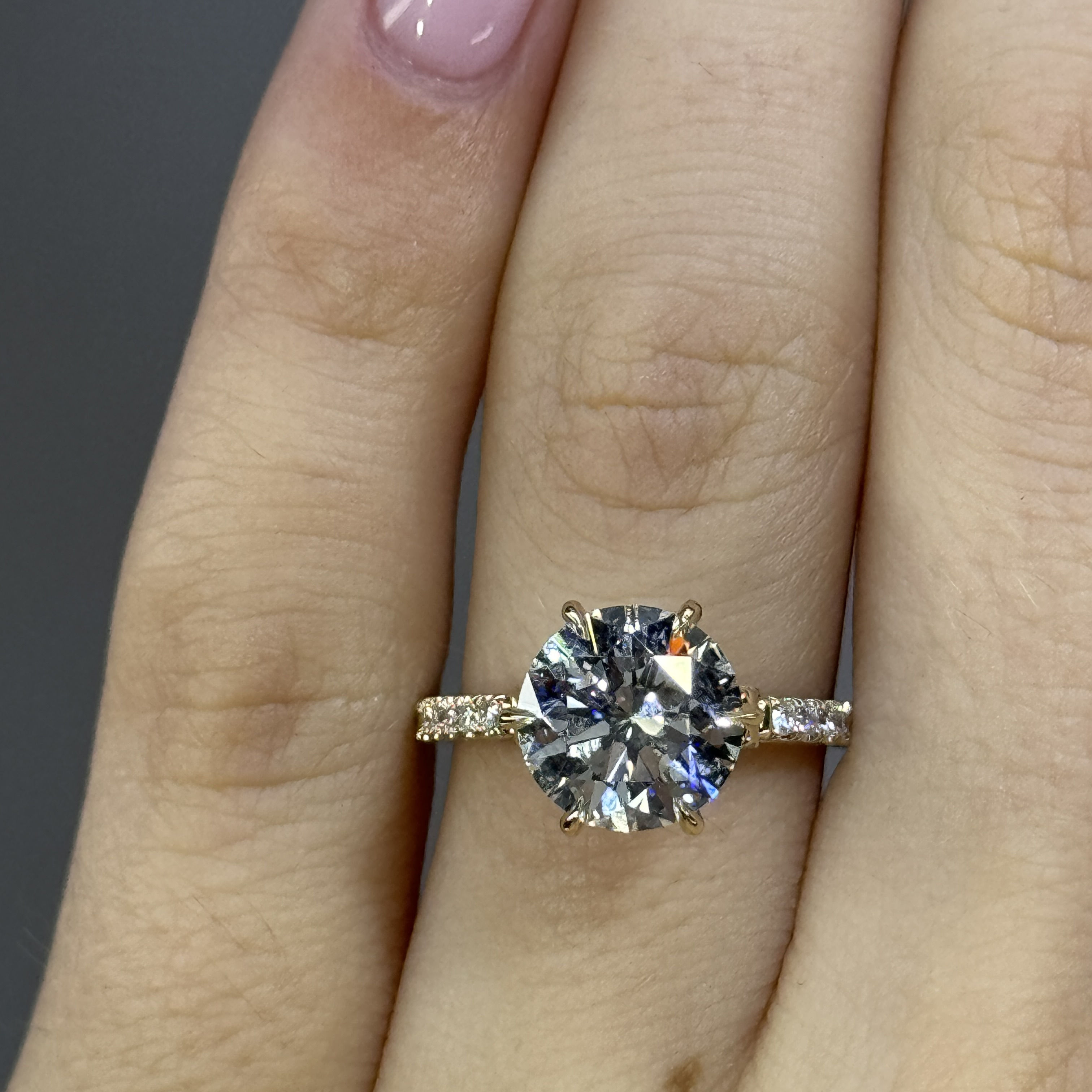 3.01ct Knot Engagement Ring Image 3 Forever Diamonds New York, NY