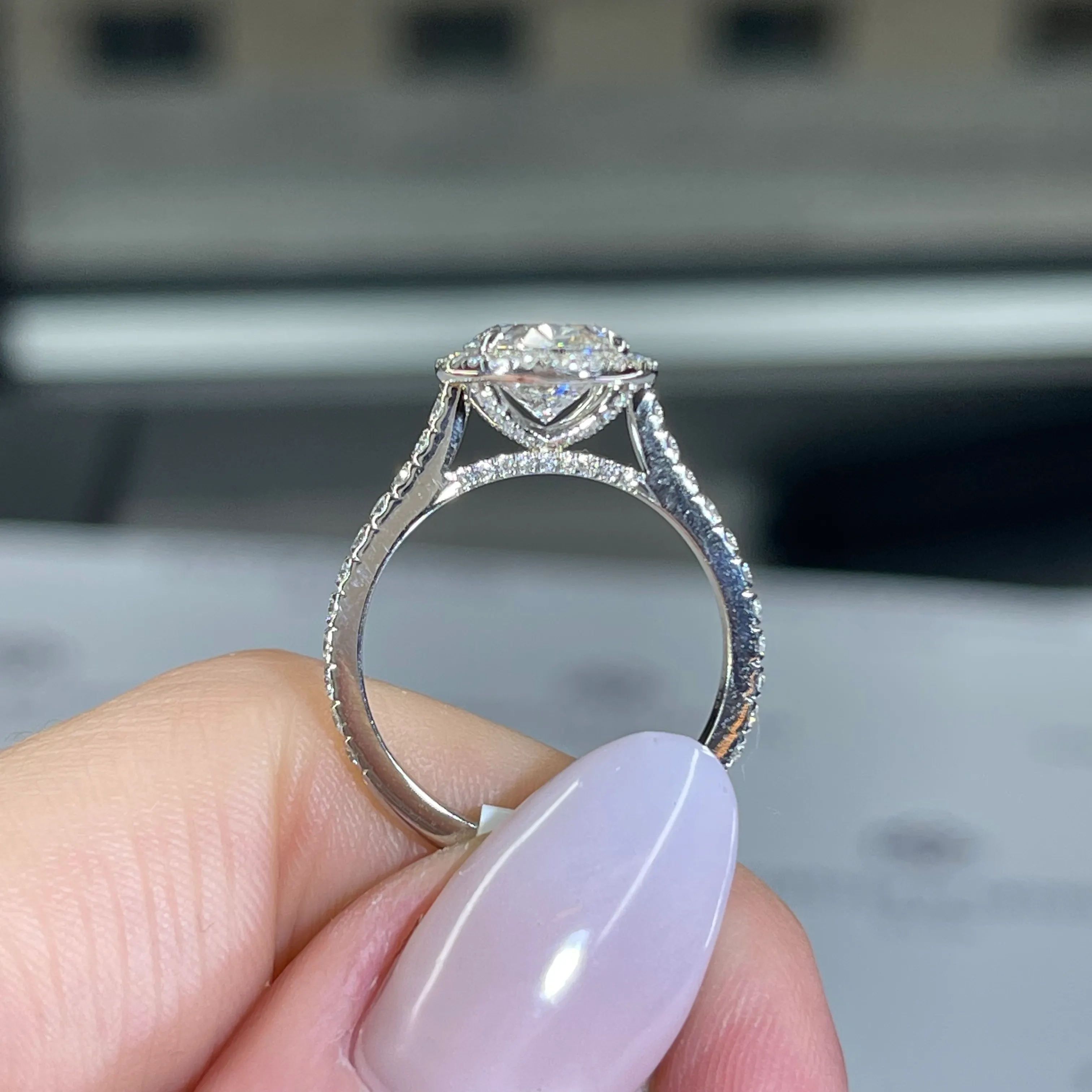 Airline halo engagement ring on sale