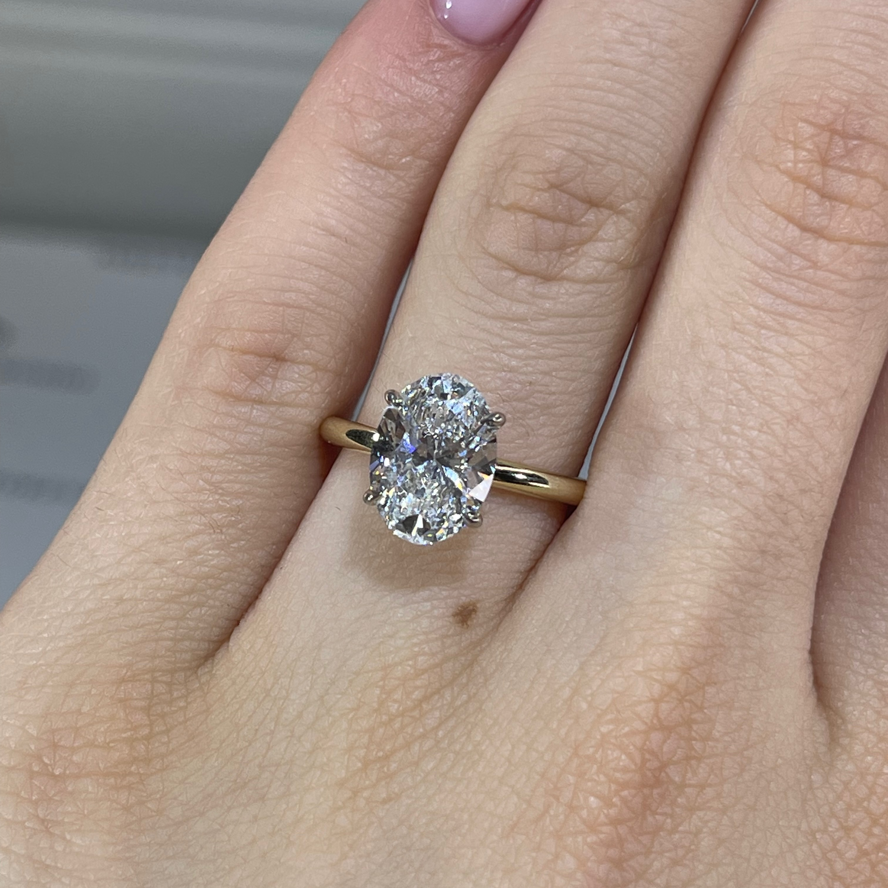 Luisa 1.36 carat oval halo diamond engagement ring