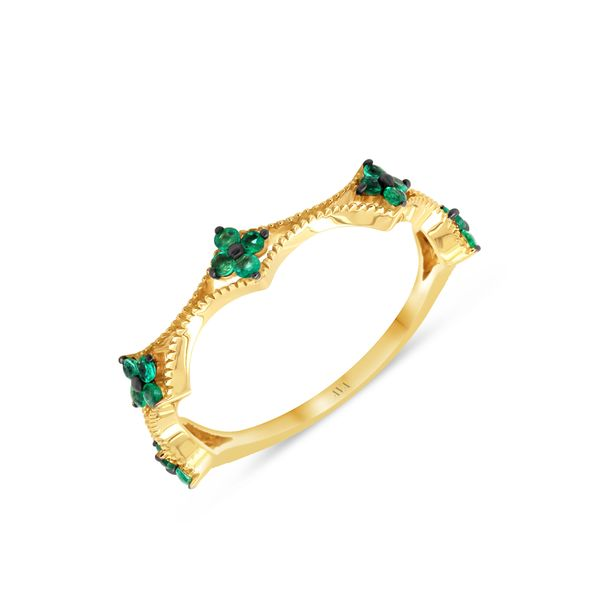Elegant Wedding Ring – Avas Collection
