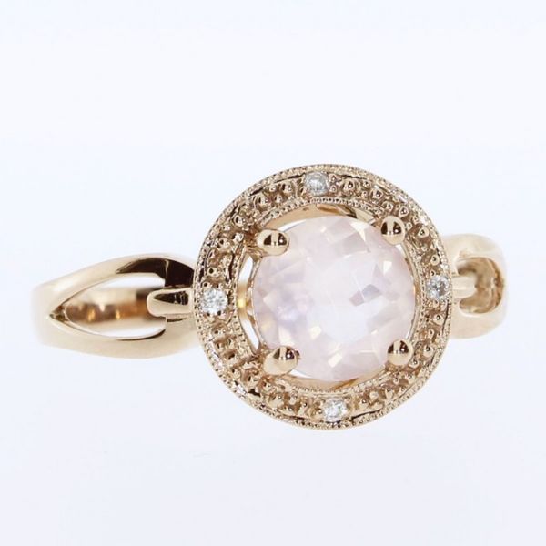 14k Rose Gold Round Rose Quartz Fashion Ring Karen's Jewelers Oak Ridge, TN