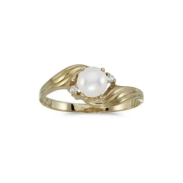 Cathleen 14k Yellow Gold Band Ring in Pearl - 7